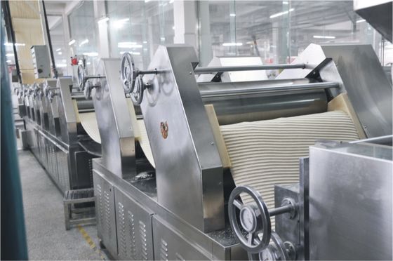 China Linha de produção manual do macarronete da eficiência alta do corte 2 toneladas - 15 toneladas/8 horas fornecedor