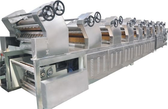 China Macarronetes imediatos fritados de aço inoxidável que fabricam a máquina para a farinha de trigo fornecedor